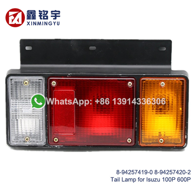 Καλή τιμή 24V ISUZU 100P 600P Tail Lamp with PP + PC Housing and 1 Year Warranty σε απευθείας σύνδεση